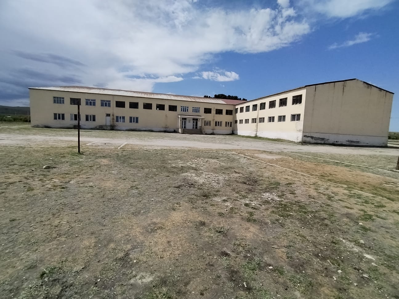 Şabran rayonu Pərviz İdrisov adına Ağbaş kənd tam orta məktəbi