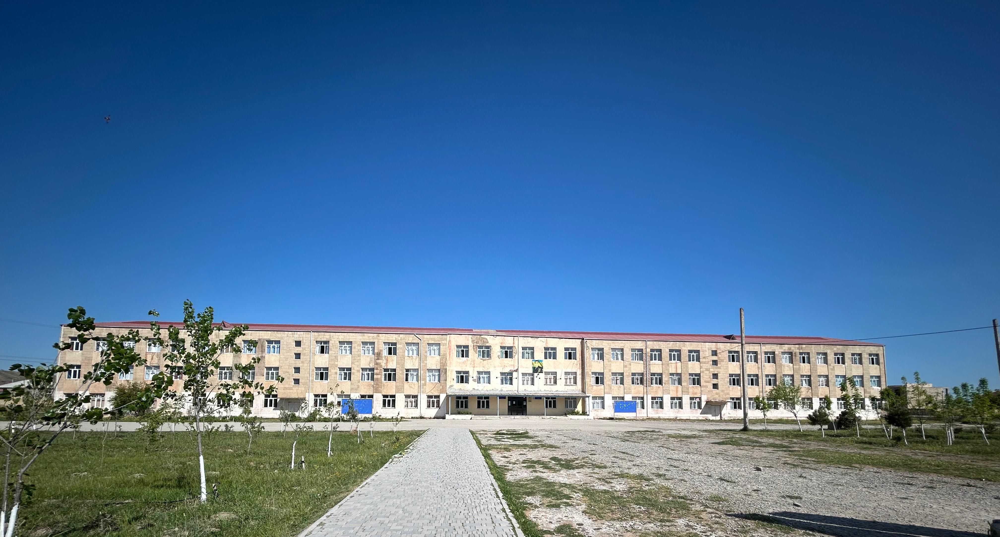 Siyəzən şəhər N.Əsədov adına 4 nömrəli tam orta məktəb