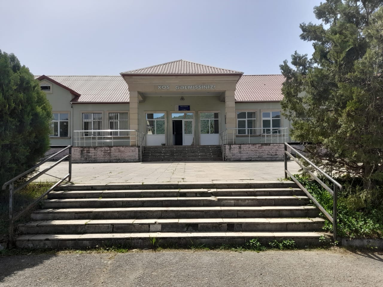 Xuray kənd R.Səfərəliyev adına tam orta məktəbi