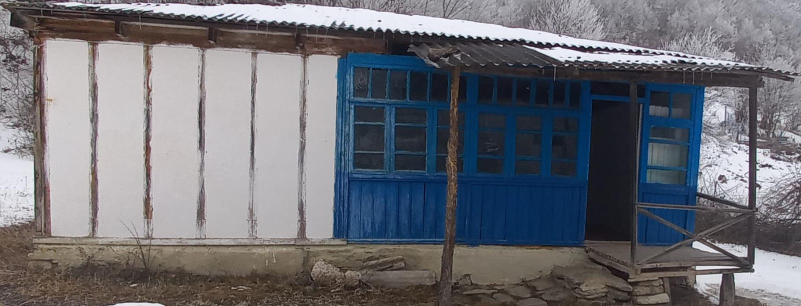 Quba rayonu Qarovulüstü kənd ibtidai məktəb