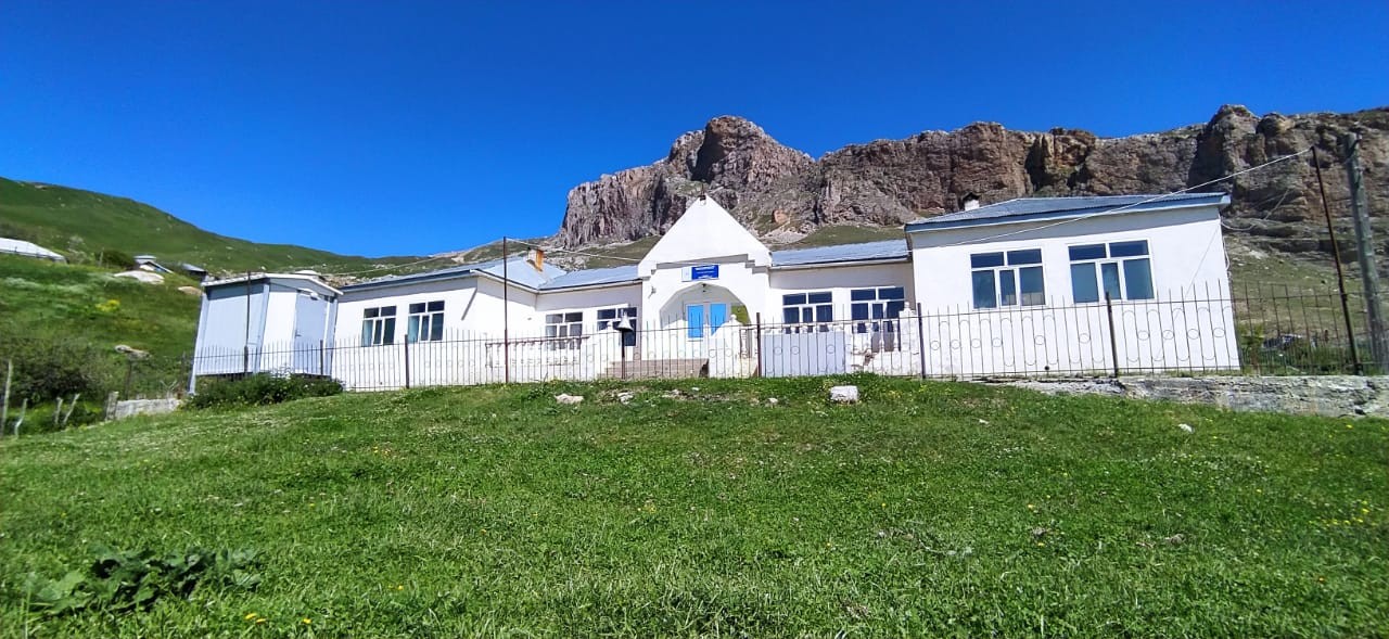 Quba rayon Qalaxudat kənd ümumi orta məktəbi