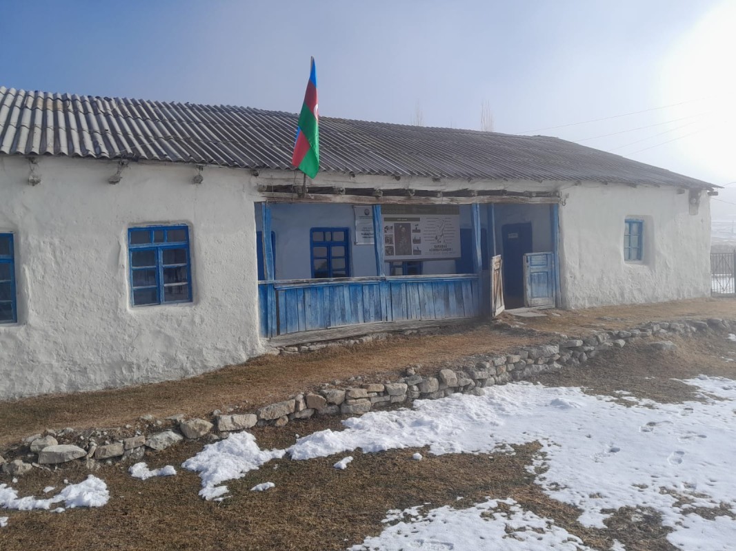 Quba rayonu Buduq kənd Qalib Əliyev adına ibtidai məktəb