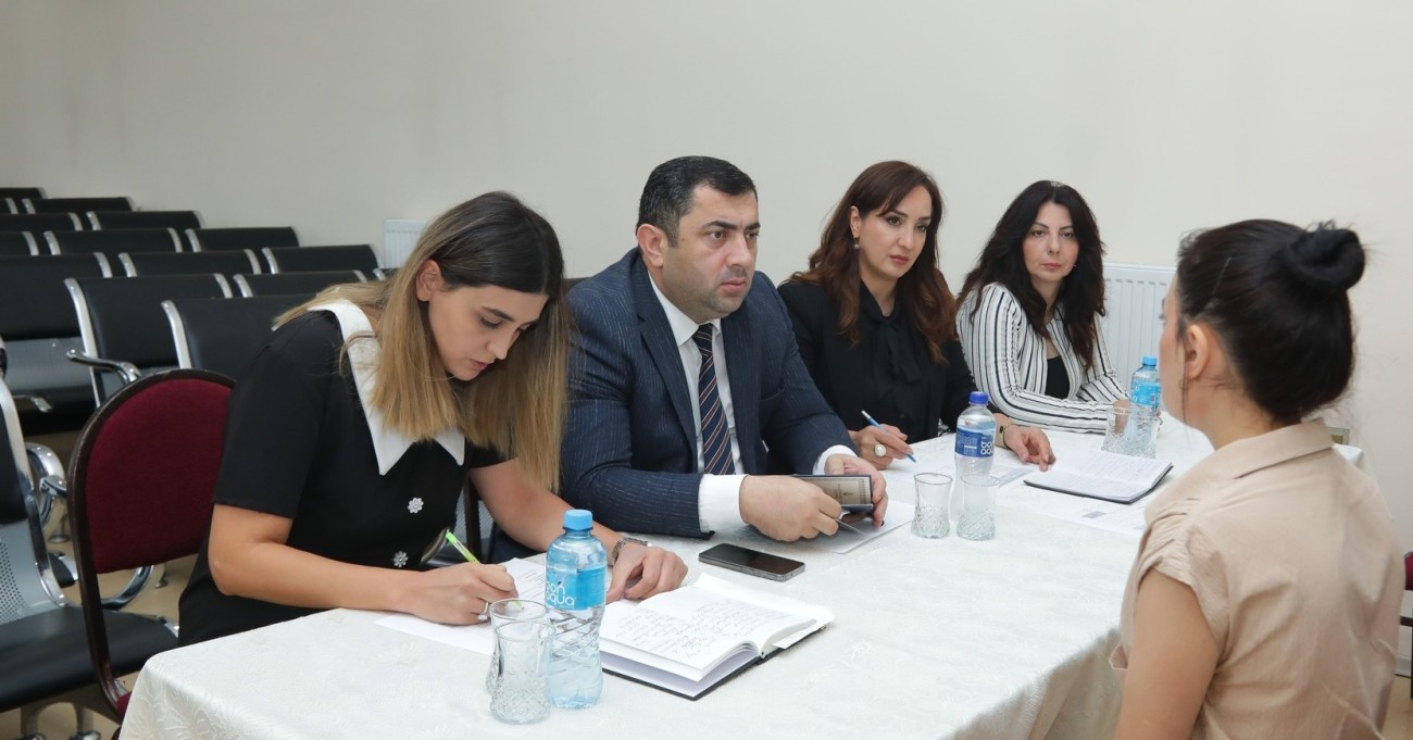 Məktəbəqədər təhsil müəssisələrində vakant musiqi rəhbəri vəzifəsinə işə qəbul üzrə müsahibə keçirilmişdir.