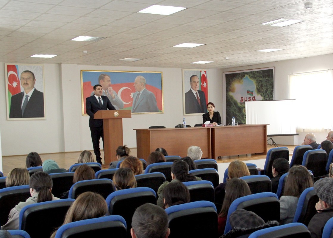 Qusar rayonu üzrə ümumi təhsil müəssisələrinin rəhbərləri ilə görüş təşkil olunmuşdur