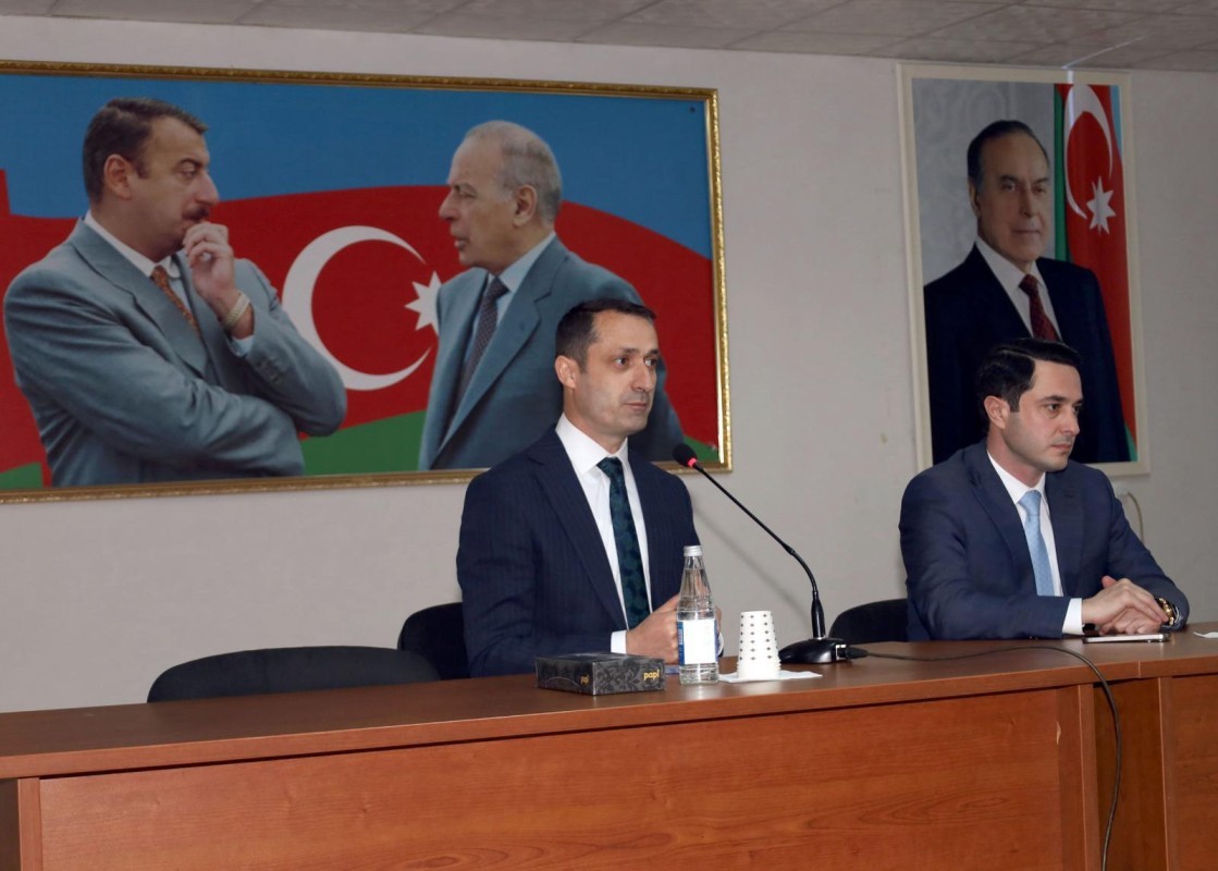 Şagirdlərlə maarifləndirici görüş keçirilmişdir.