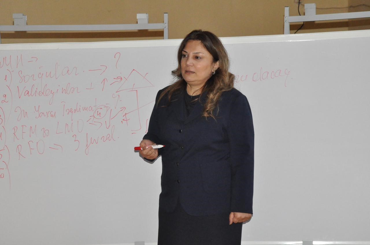 Ümumi təhsil müəssisələrinin rəhbərləri ilə görüş keçirildi