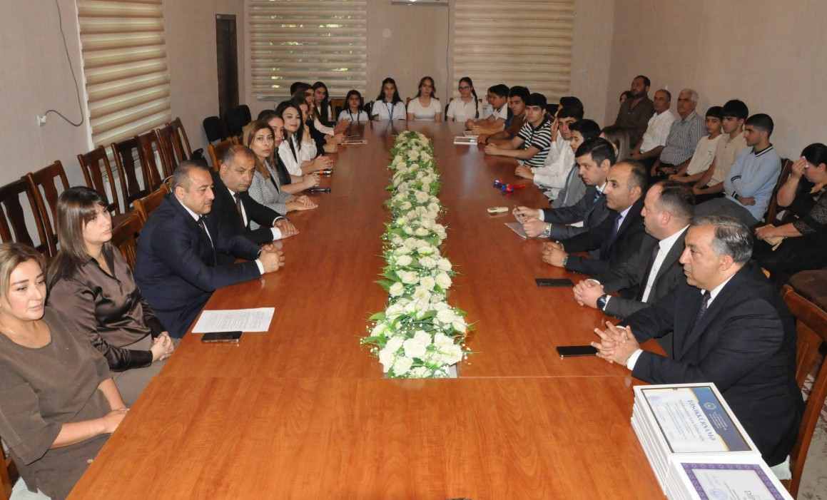 Şagirdlərlə görüş keçirilib